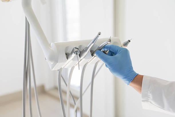 24/7 Emergency Teeth Whitening experts in Venice, IL